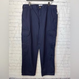 Tyndale size 36x30 navy blue